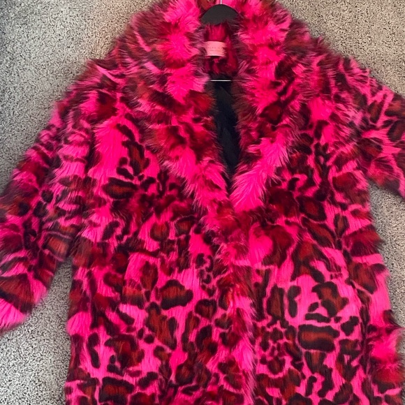 Dolls Kill Insane hot pink cheetah faux fur coat. No one will have this! - Picture 3 of 3